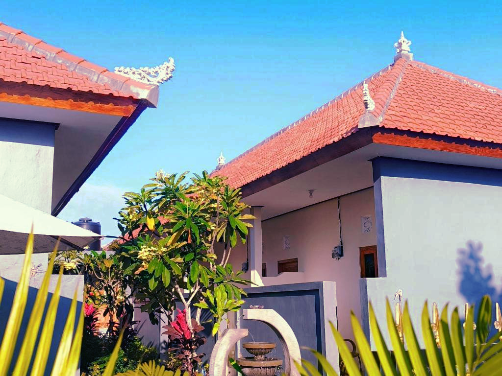 Cozy guest house with garden terraces in the heart of Nusa Dua